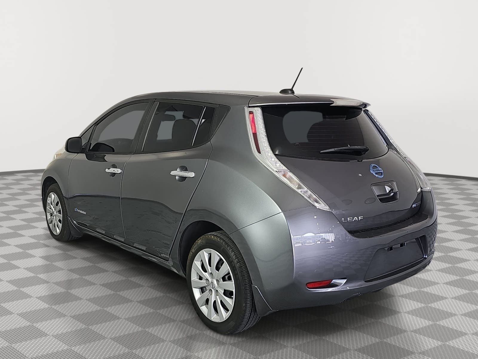 2016 Nissan Leaf S