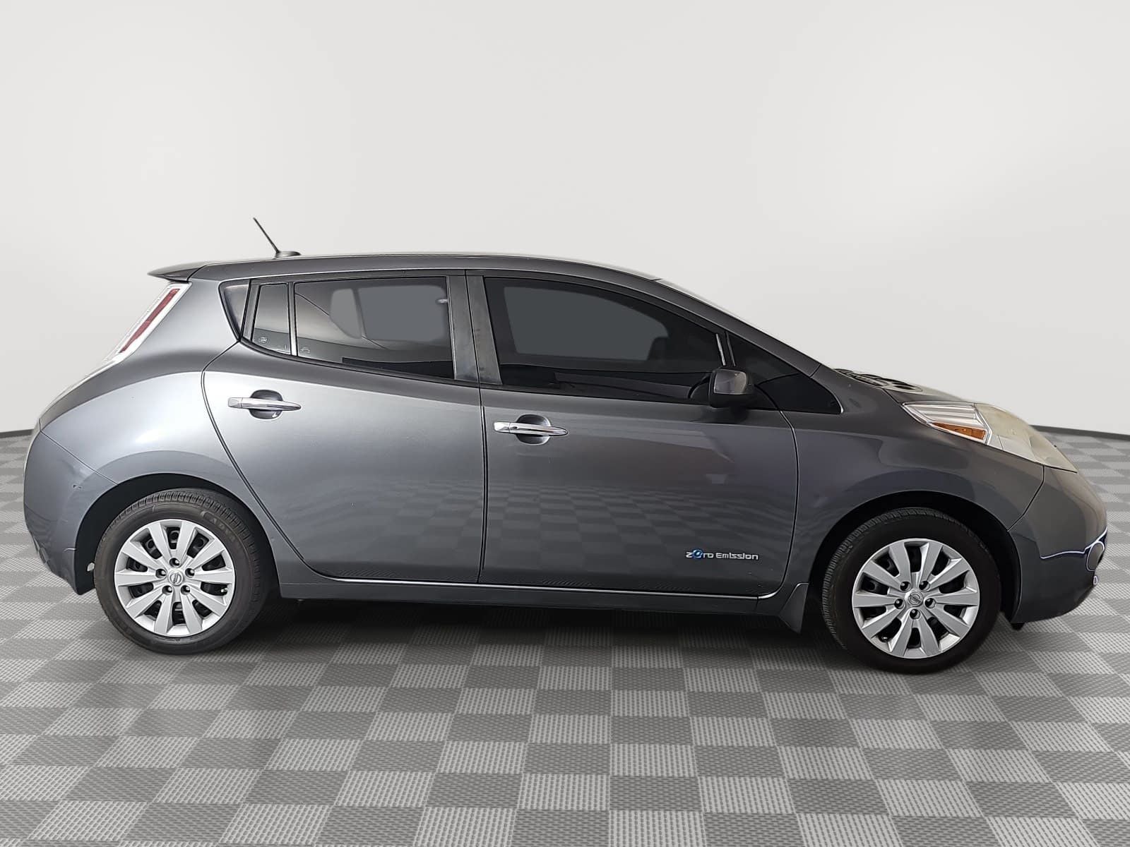 2016 Nissan Leaf S