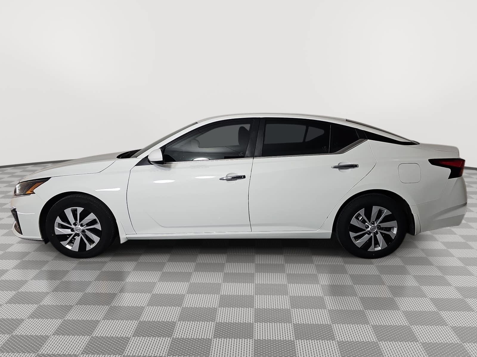 2023 Nissan Altima S