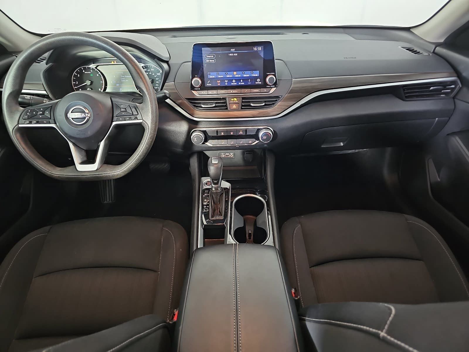 2024 Nissan Altima SV