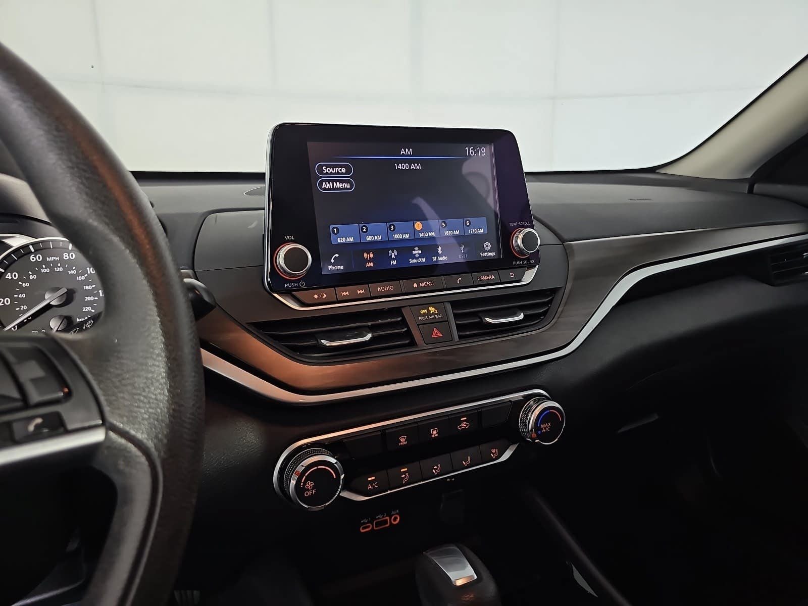 2024 Nissan Altima SV