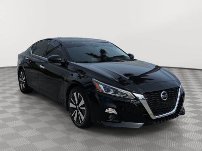 2020 Nissan Altima 2.5 SV