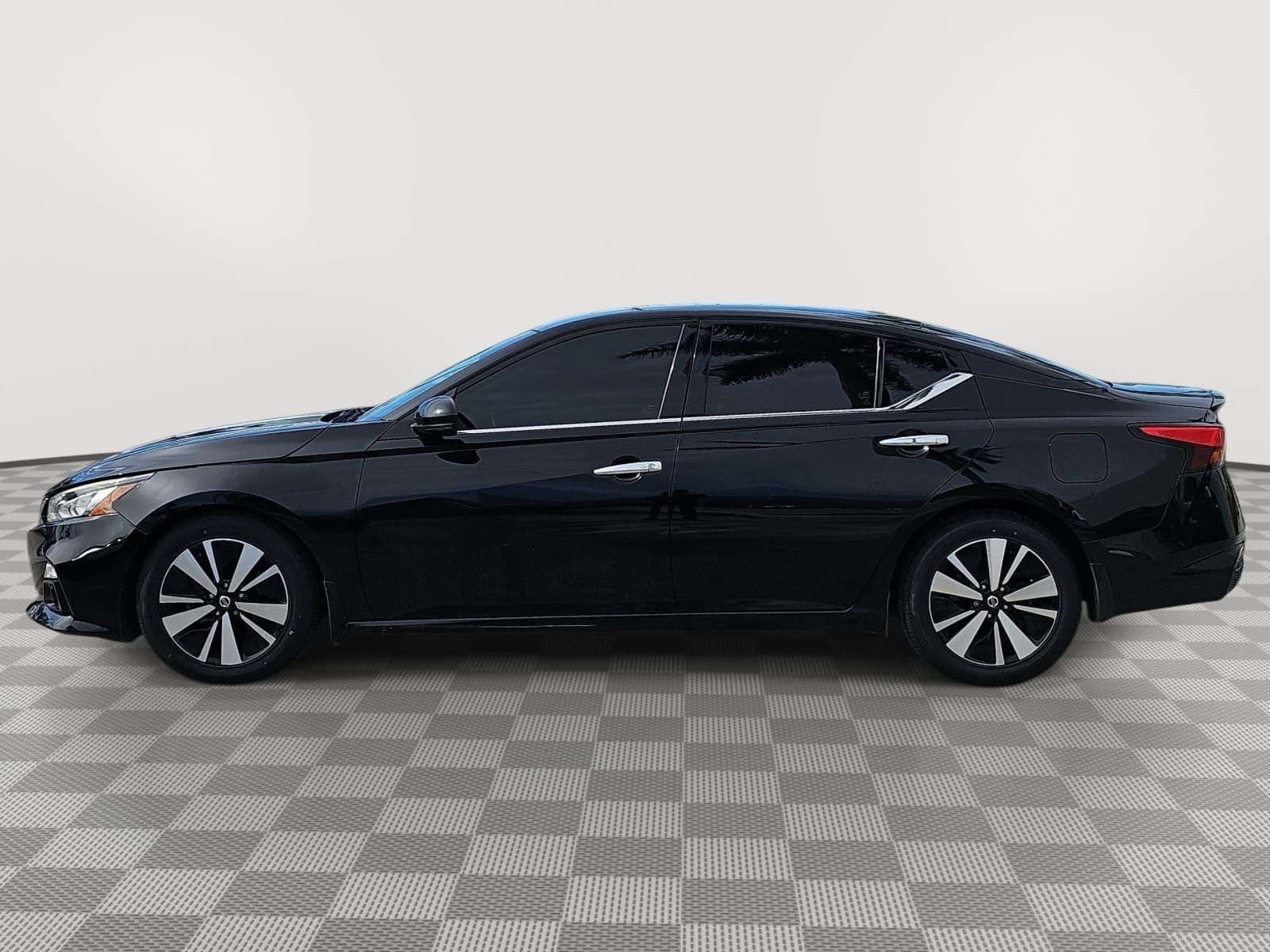 2020 Nissan Altima 2.5 SV