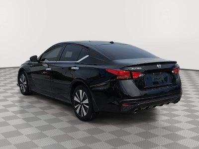 2020 Nissan Altima 2.5 SV