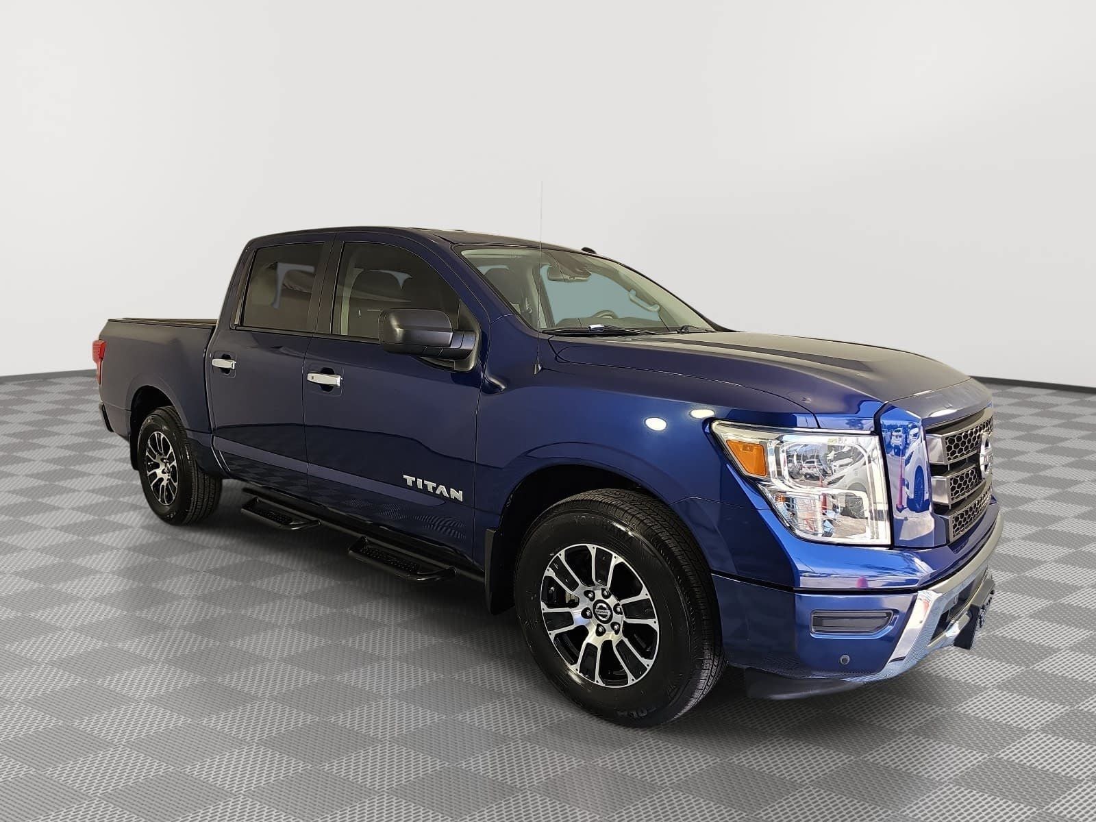 2021 Nissan Titan SV