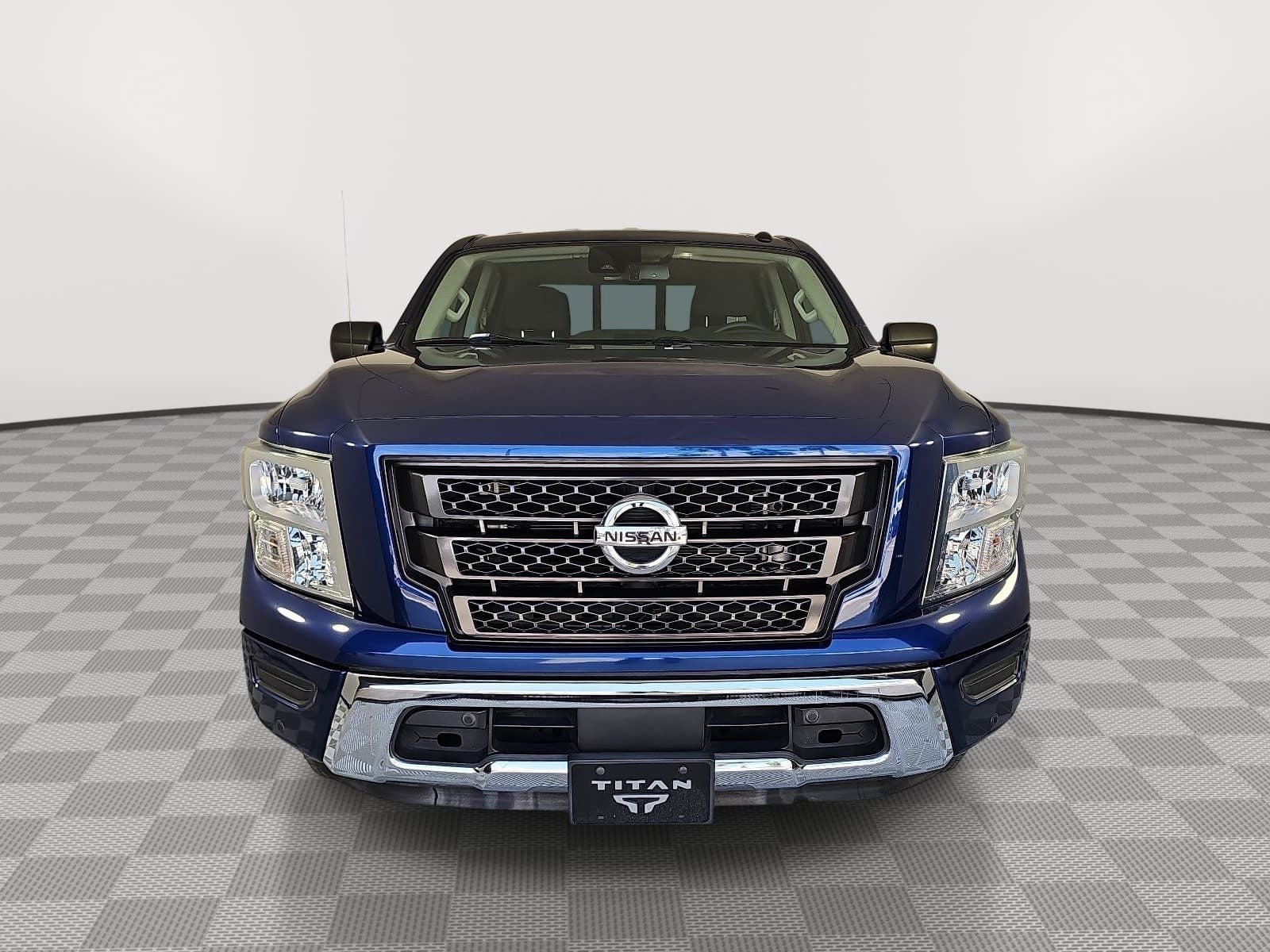 2021 Nissan Titan SV