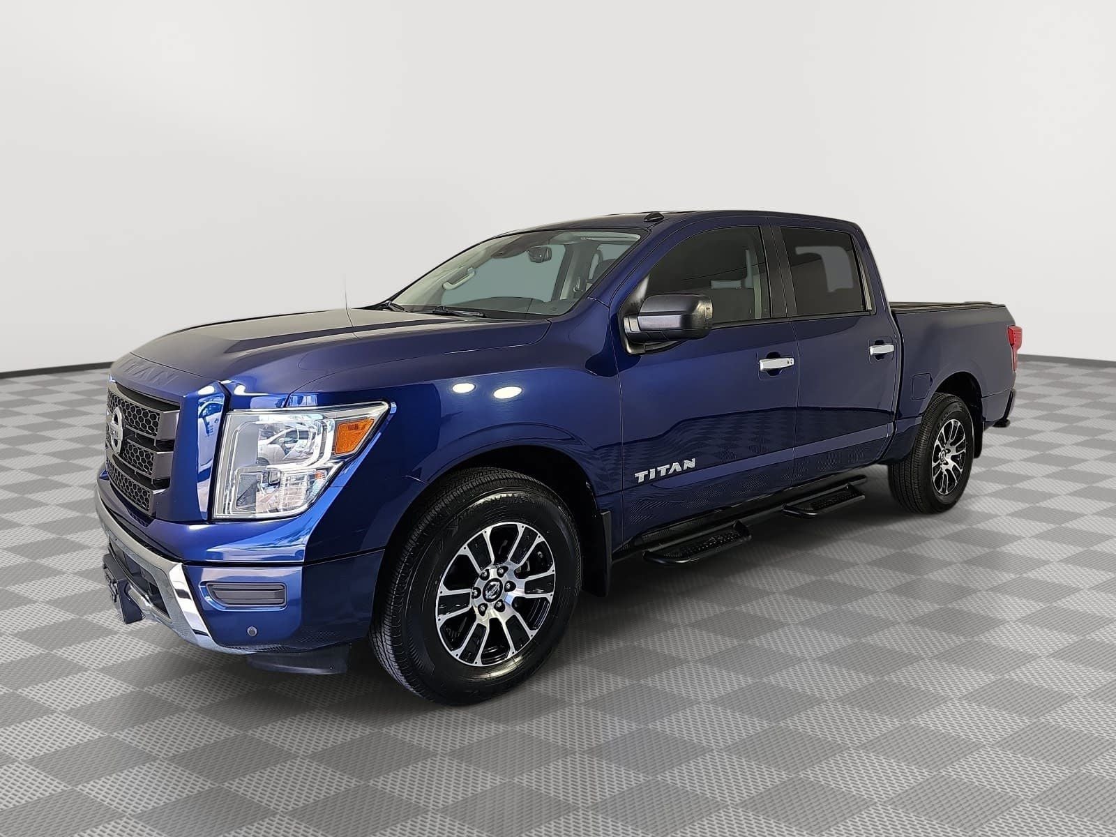 2021 Nissan Titan SV