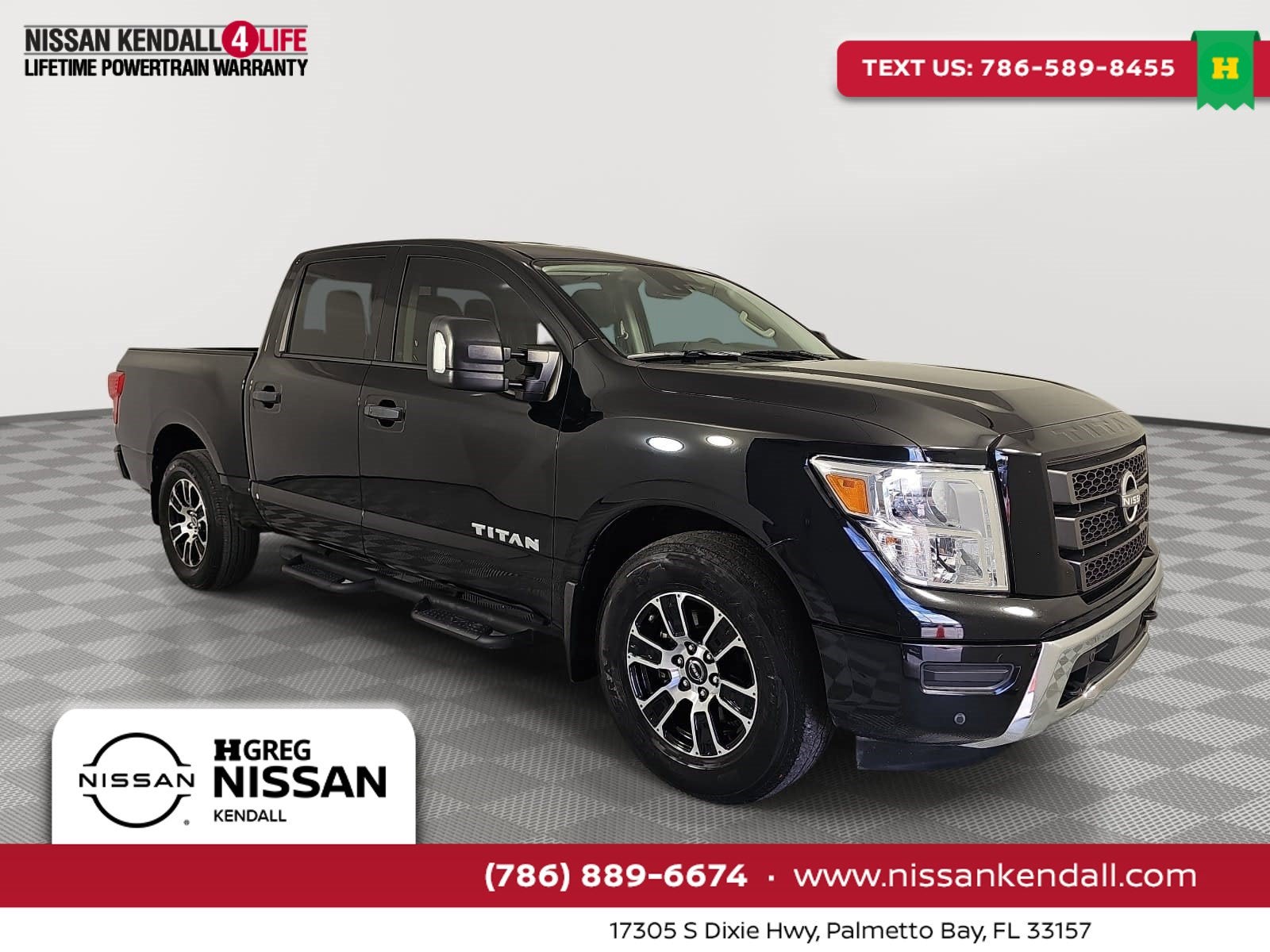 2023 Nissan Titan SV