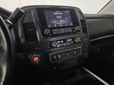 2023 Nissan Titan SV