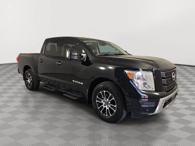 2023 Nissan Titan SV