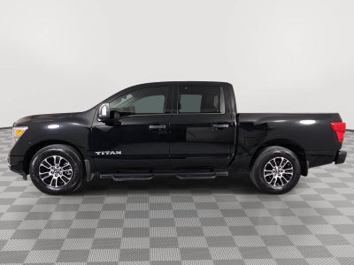 2023 Nissan Titan SV