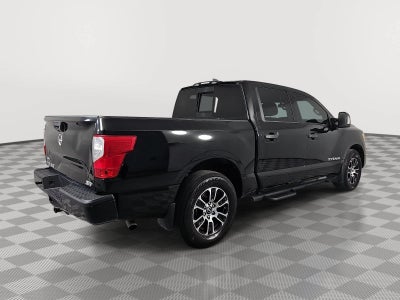 2023 Nissan Titan SV