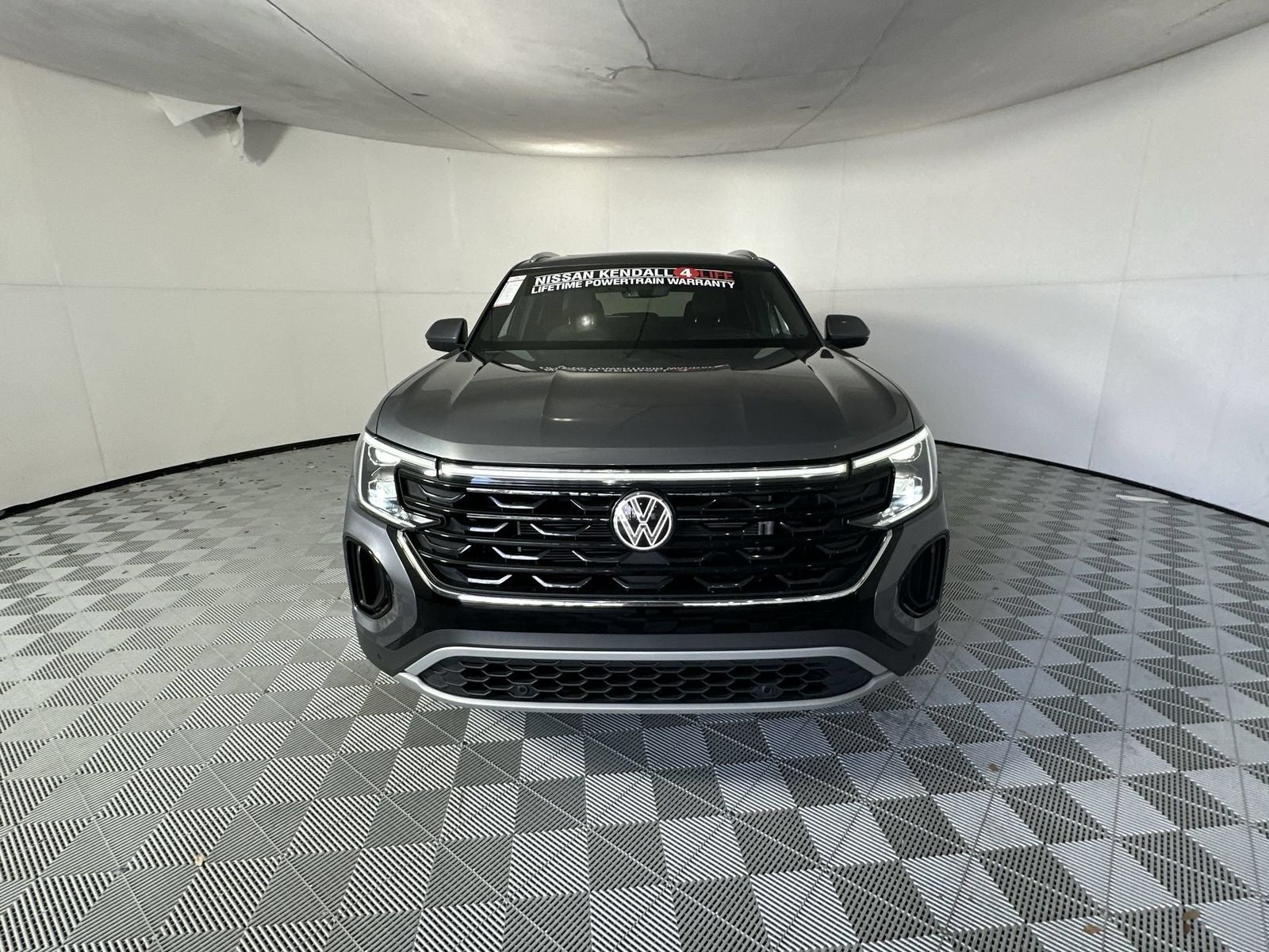 2025 Volkswagen Atlas Cross Sport 2.0T SEL