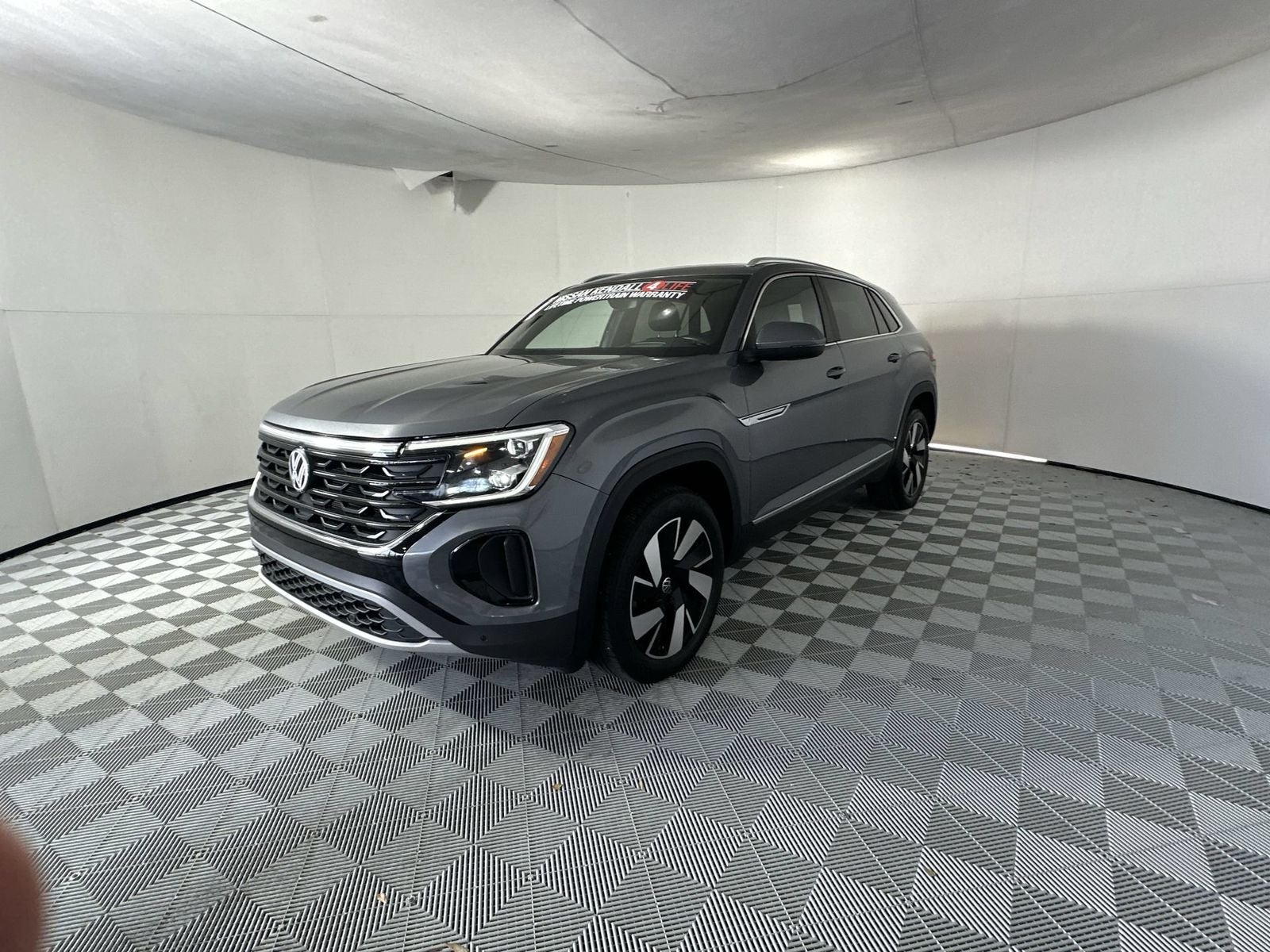 2025 Volkswagen Atlas Cross Sport 2.0T SEL