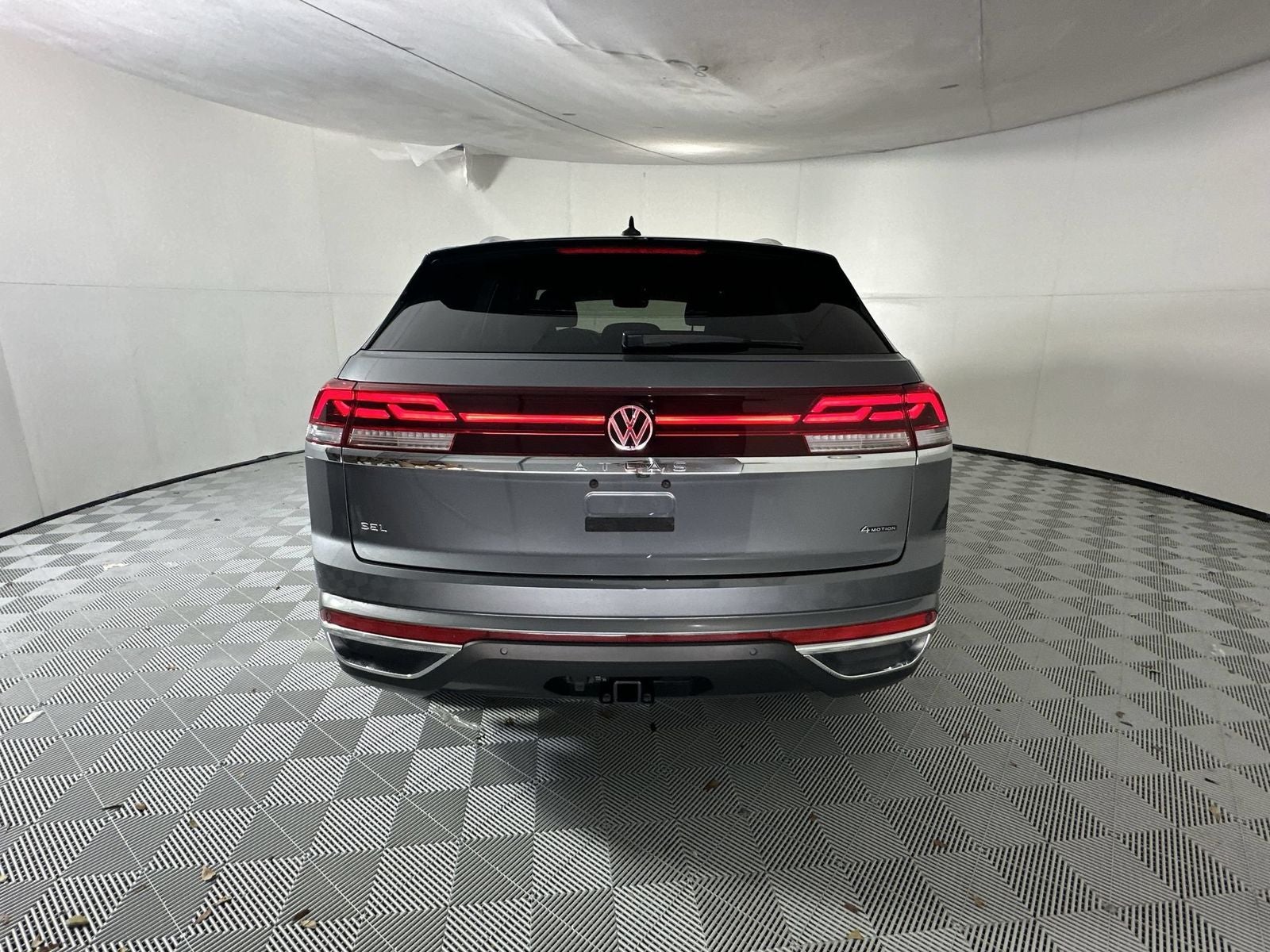 2025 Volkswagen Atlas Cross Sport 2.0T SEL
