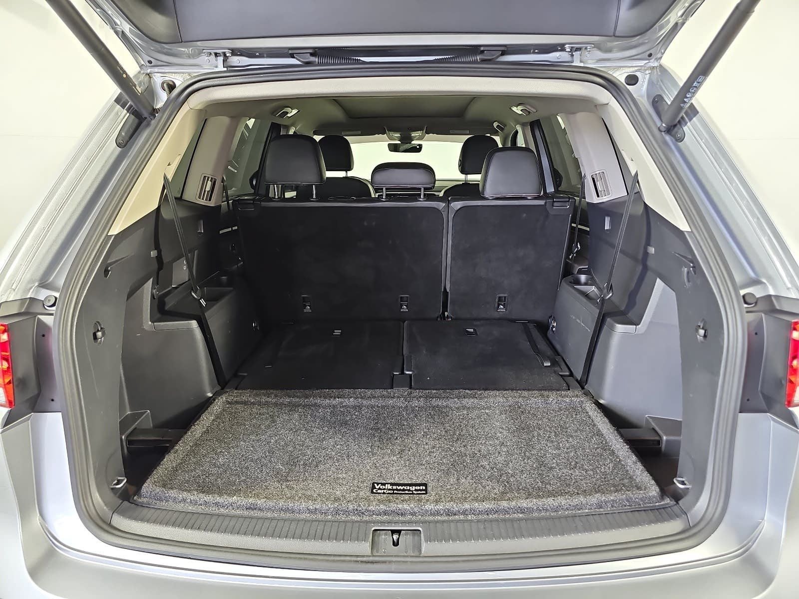 2023 Volkswagen Atlas SEL