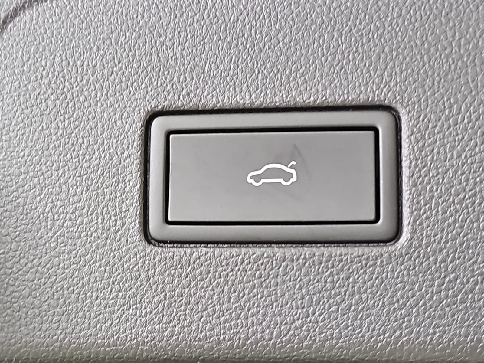 2023 Volkswagen Atlas SEL
