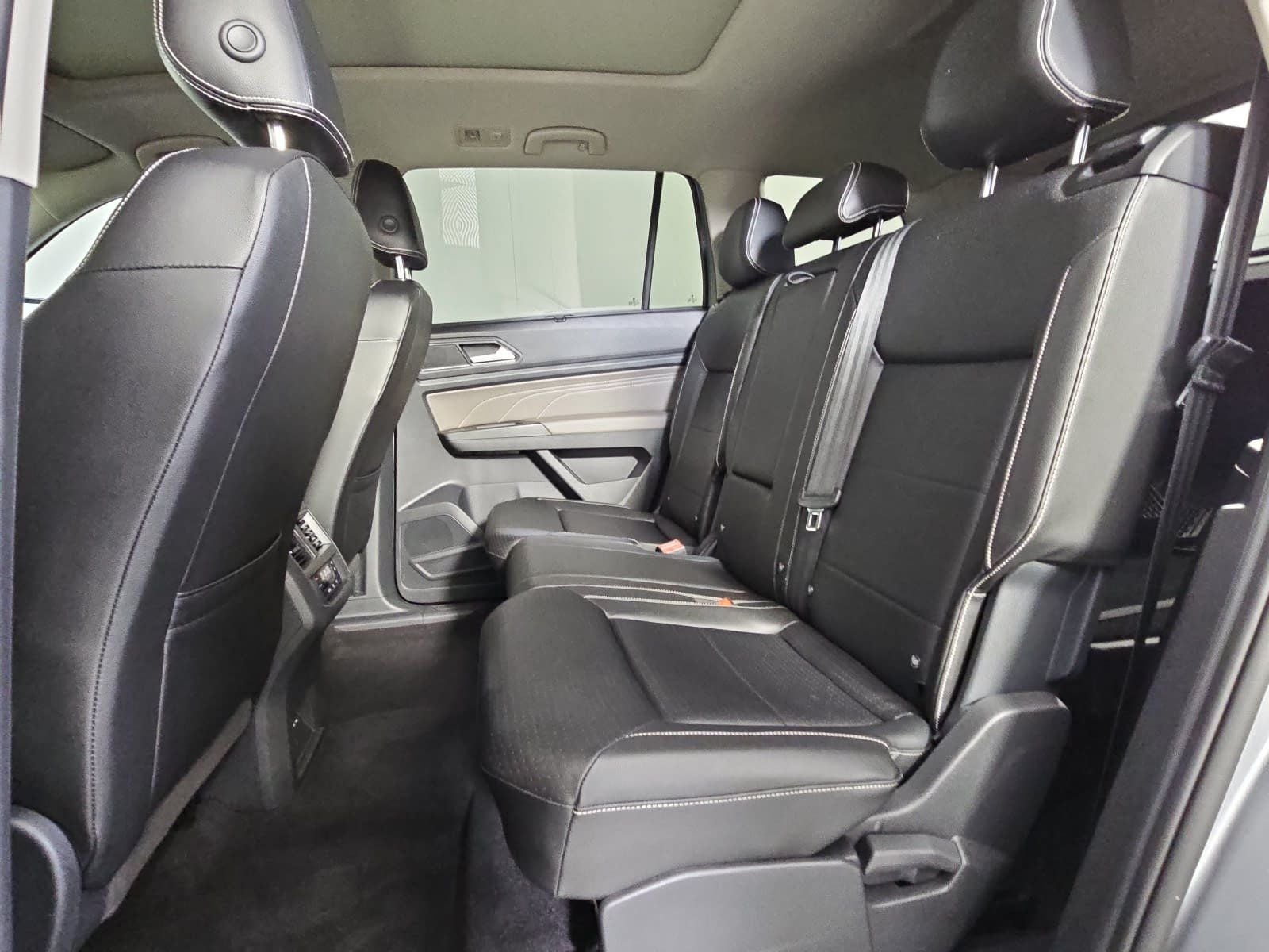 2023 Volkswagen Atlas SEL