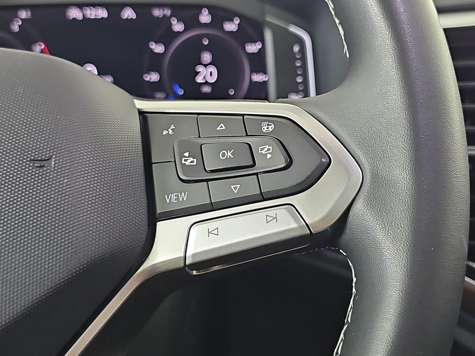 2023 Volkswagen Atlas SEL