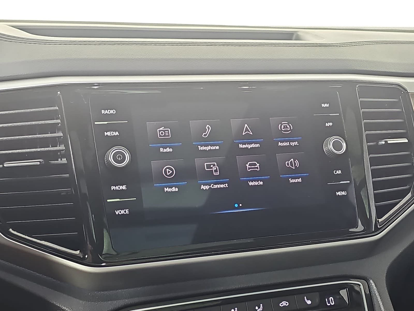 2023 Volkswagen Atlas SEL