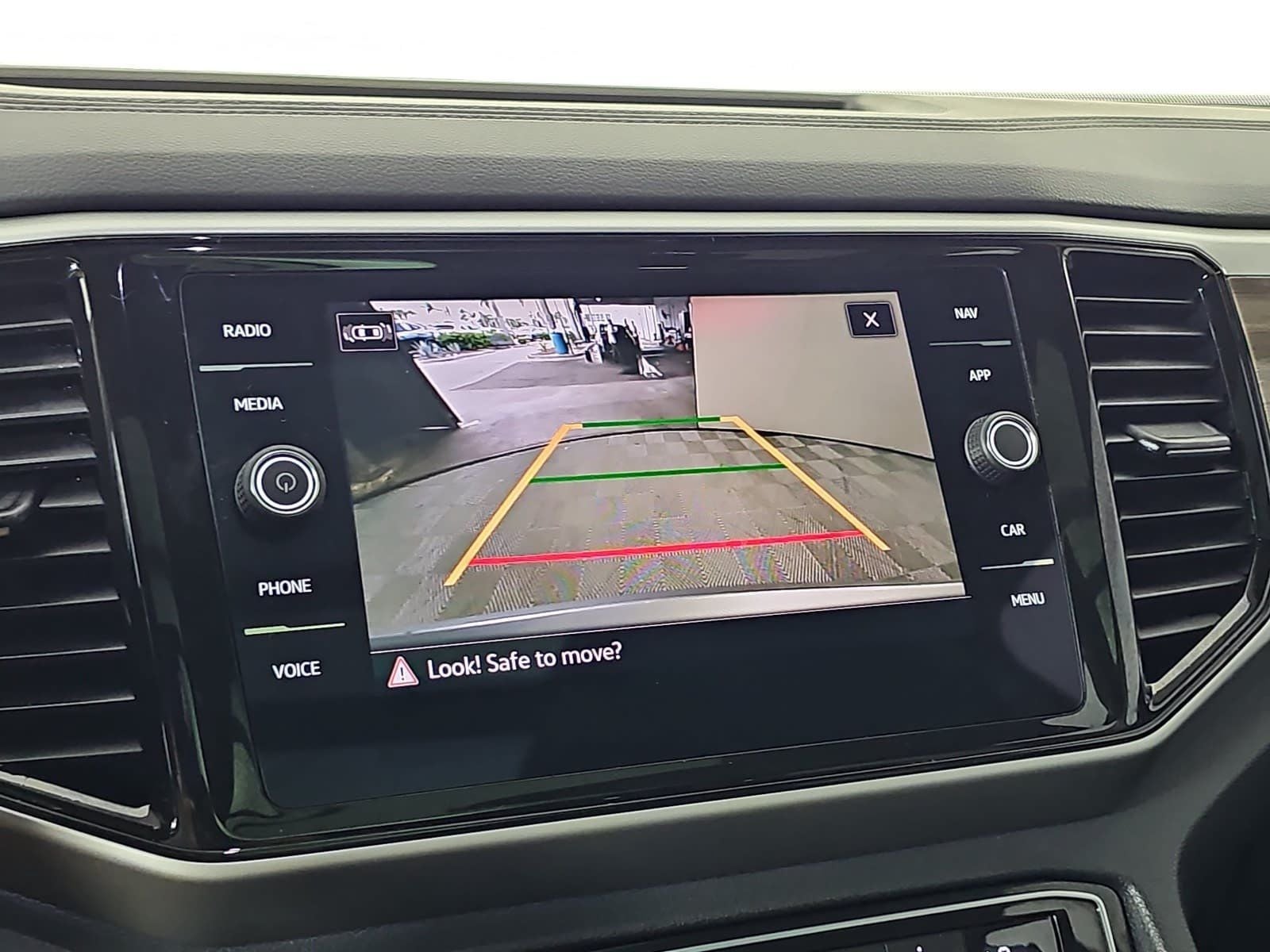 2023 Volkswagen Atlas SEL