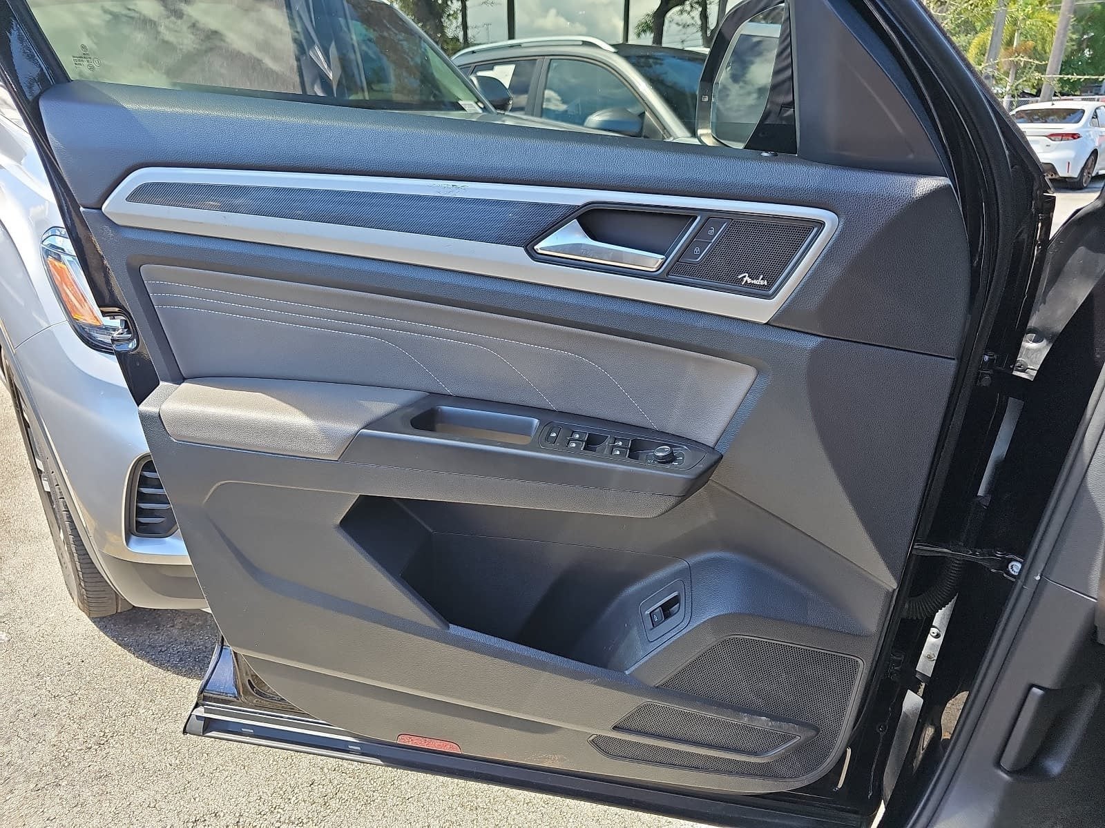 2022 Volkswagen Atlas 3.6L V6 SEL Premium R-Line