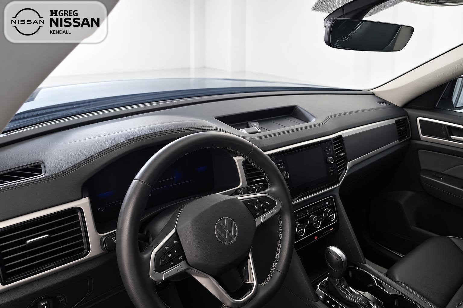 2022 Volkswagen Atlas 3.6L V6 SE w/Technology