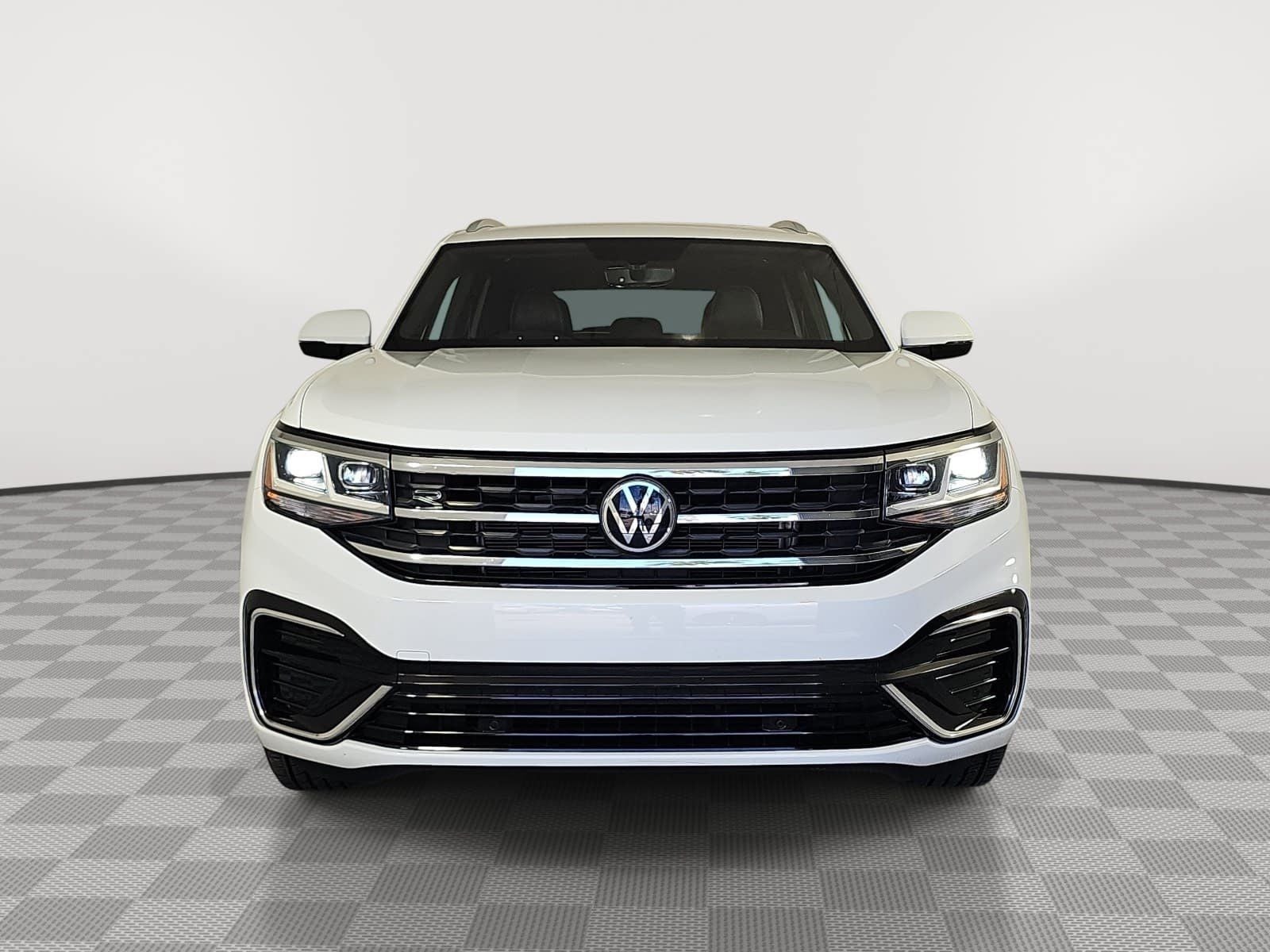 2021 Volkswagen Atlas Cross Sport 3.6L V6 SE w/Technology R-Line