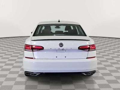 2020 Volkswagen Passat 2.0T R-Line