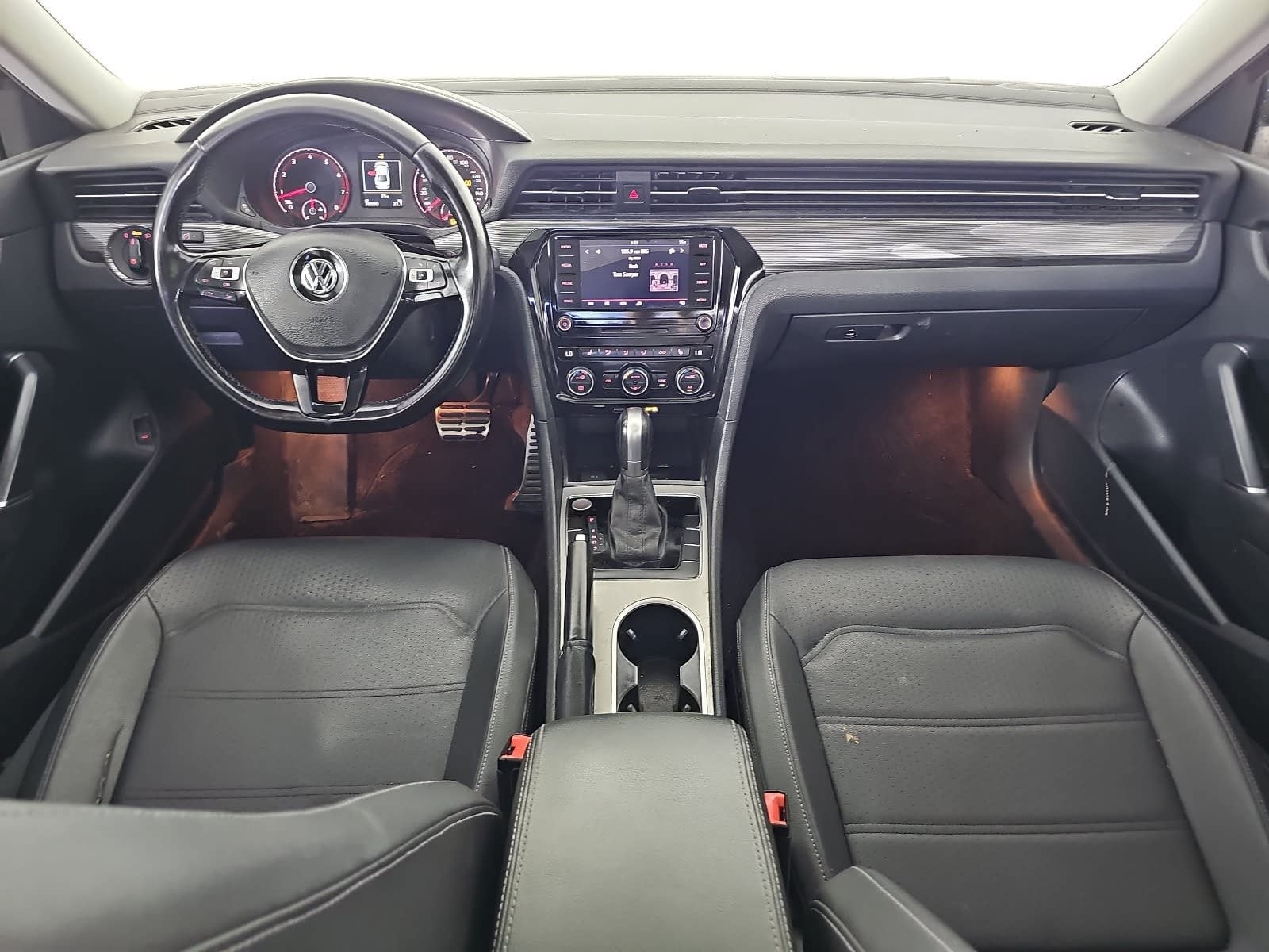 2020 Volkswagen Passat 2.0T R-Line