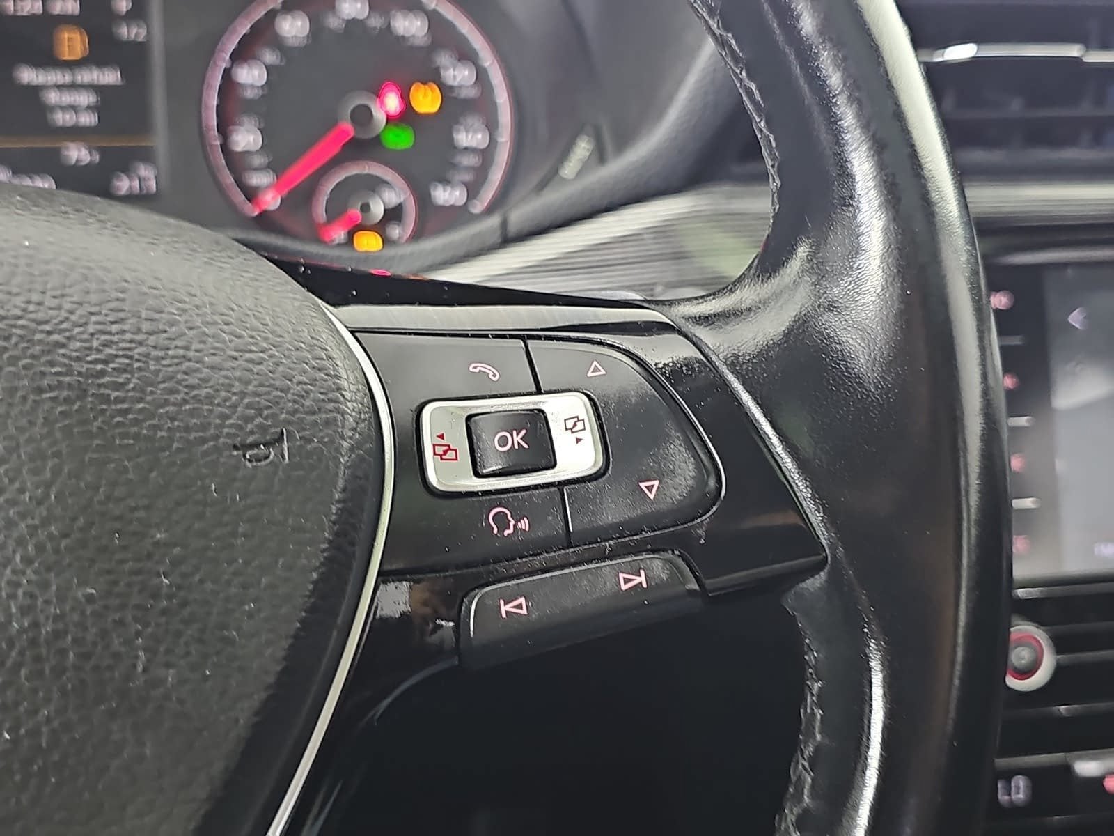 2020 Volkswagen Passat 2.0T R-Line