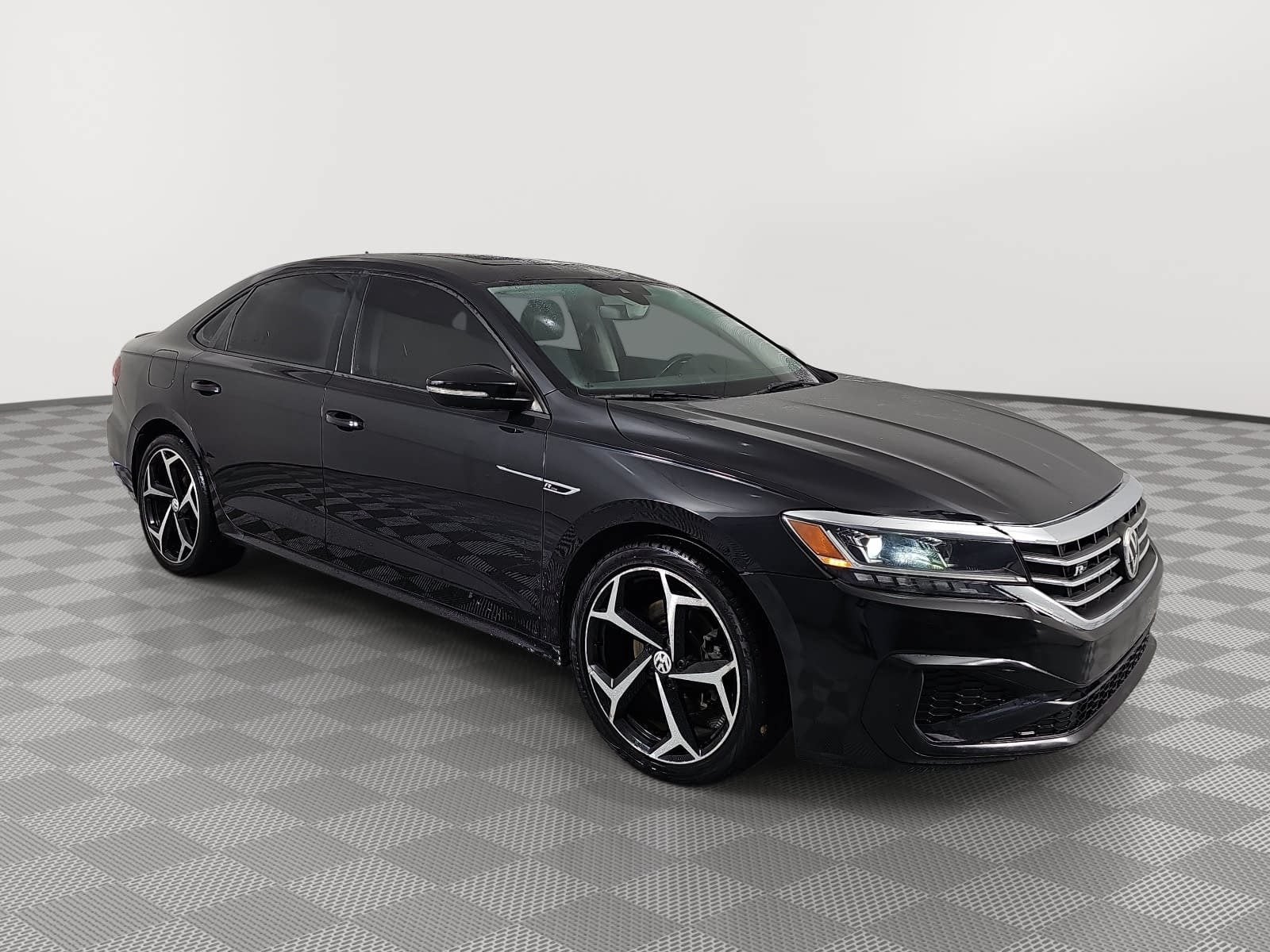 2020 Volkswagen Passat 2.0T R-Line