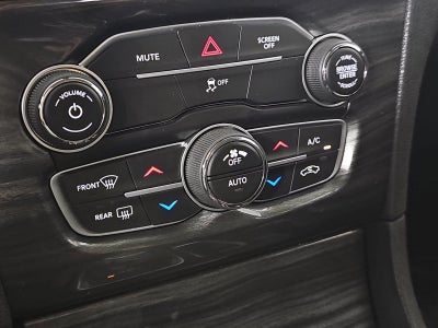 2021 Chrysler 300 Touring