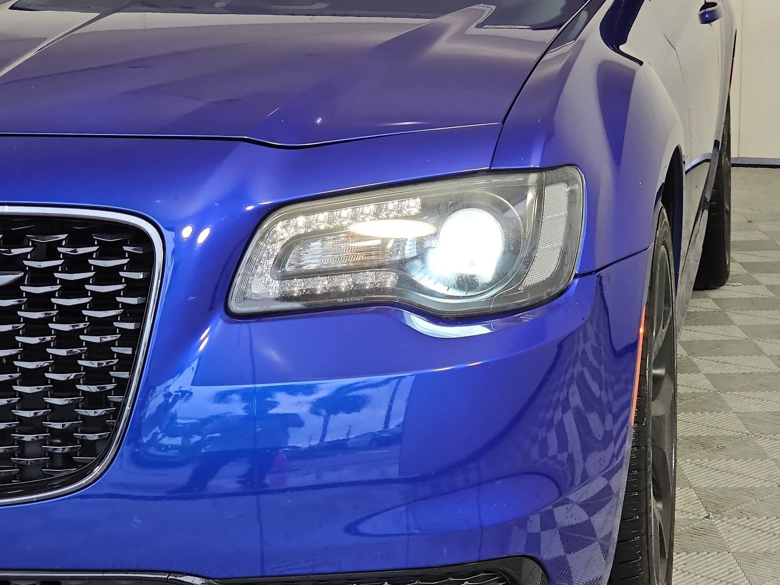 2021 Chrysler 300 Touring
