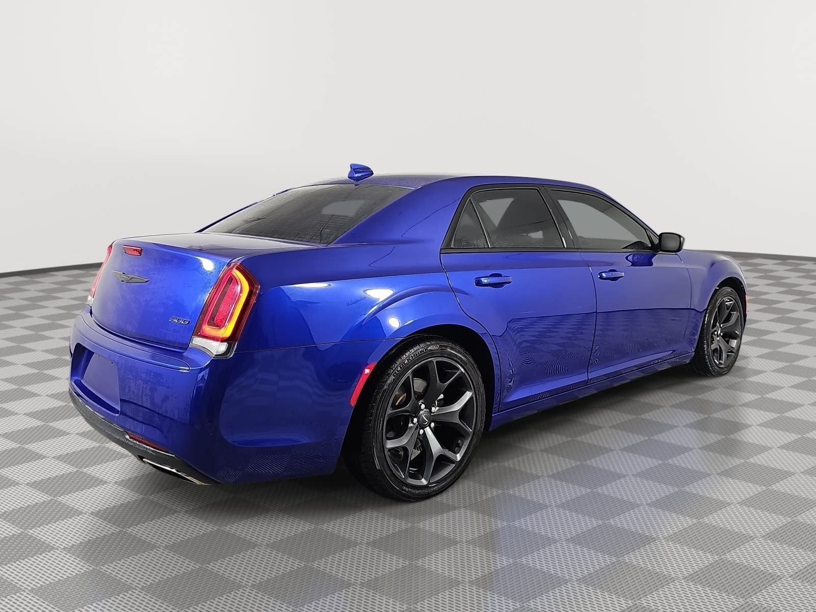 2021 Chrysler 300 Touring
