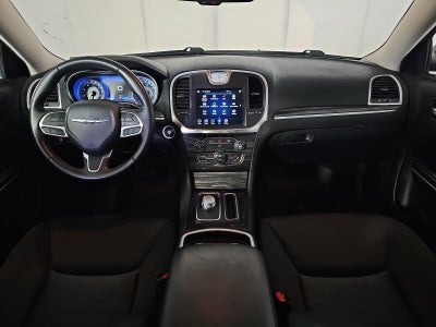 2021 Chrysler 300 Touring