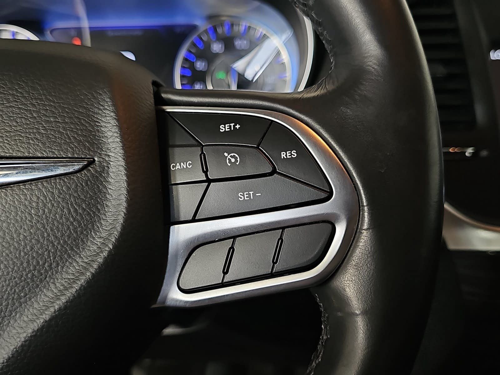 2021 Chrysler 300 Touring