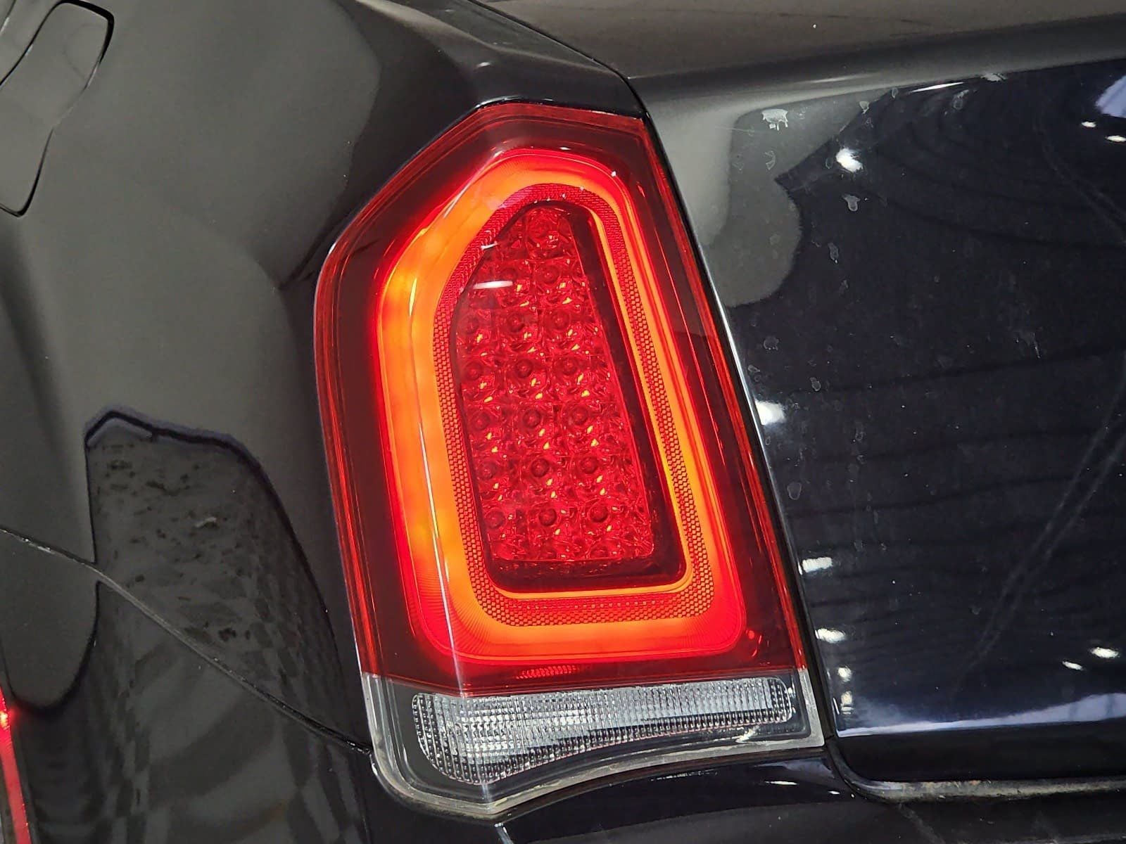 2021 Chrysler 300 Touring