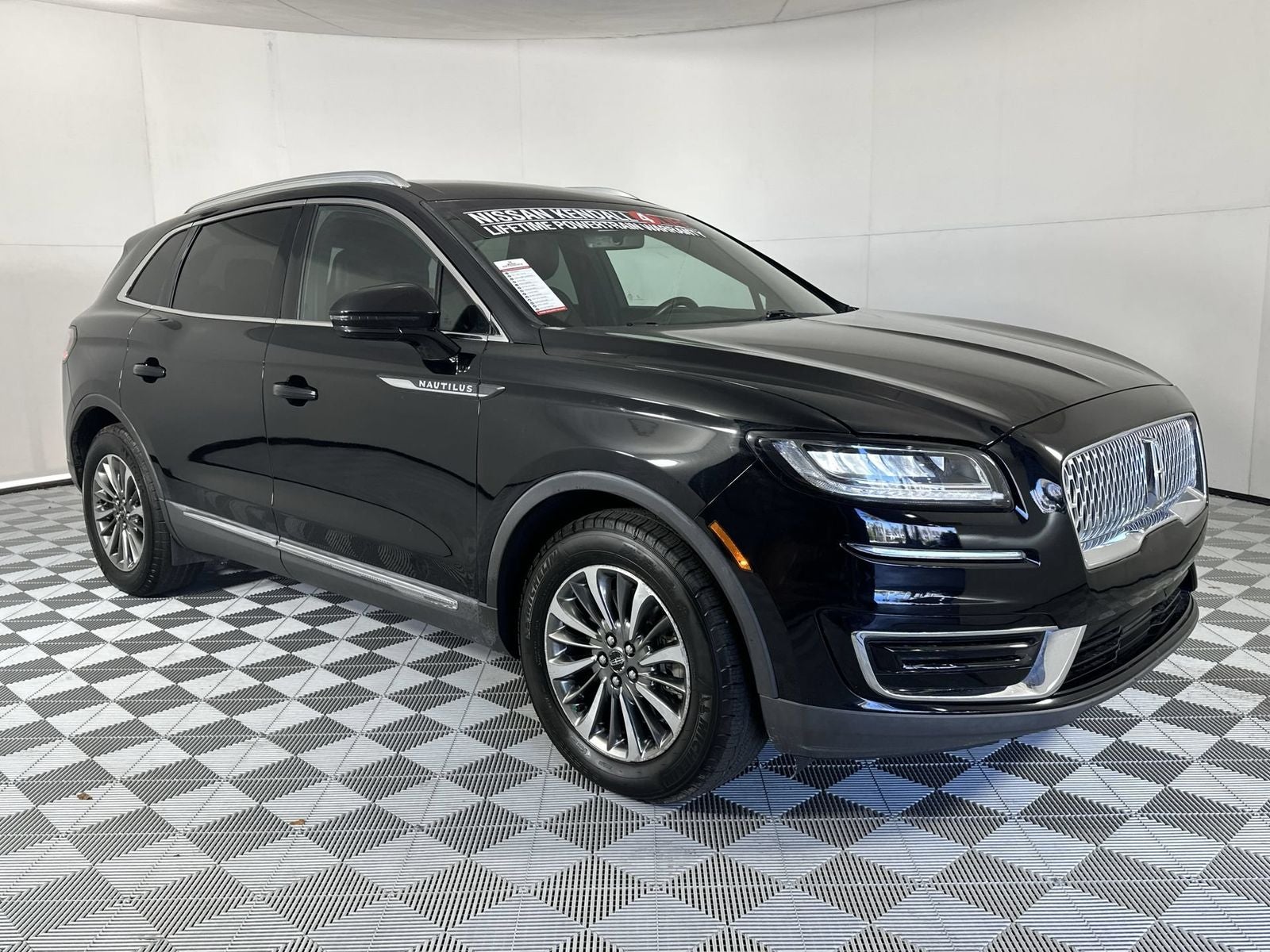 2020 Lincoln Nautilus Standard