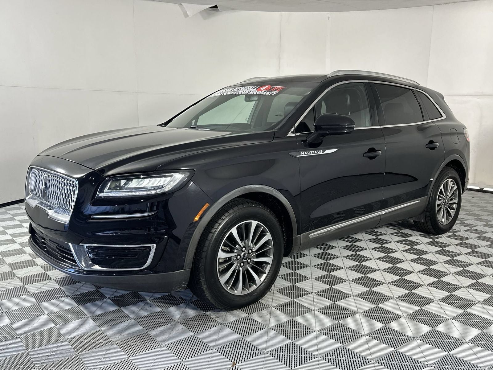 2020 Lincoln Nautilus Standard
