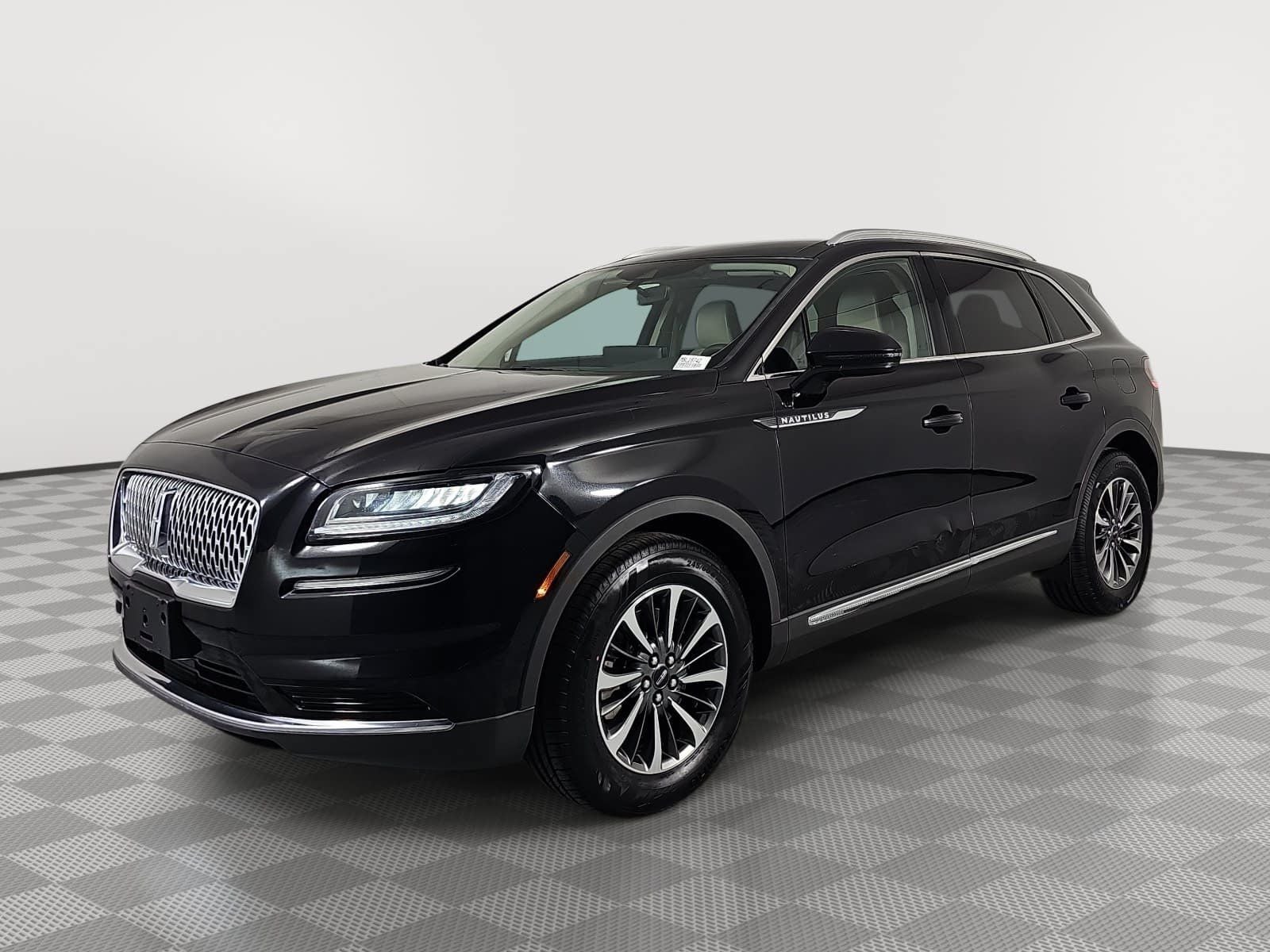 2021 Lincoln Nautilus Standard