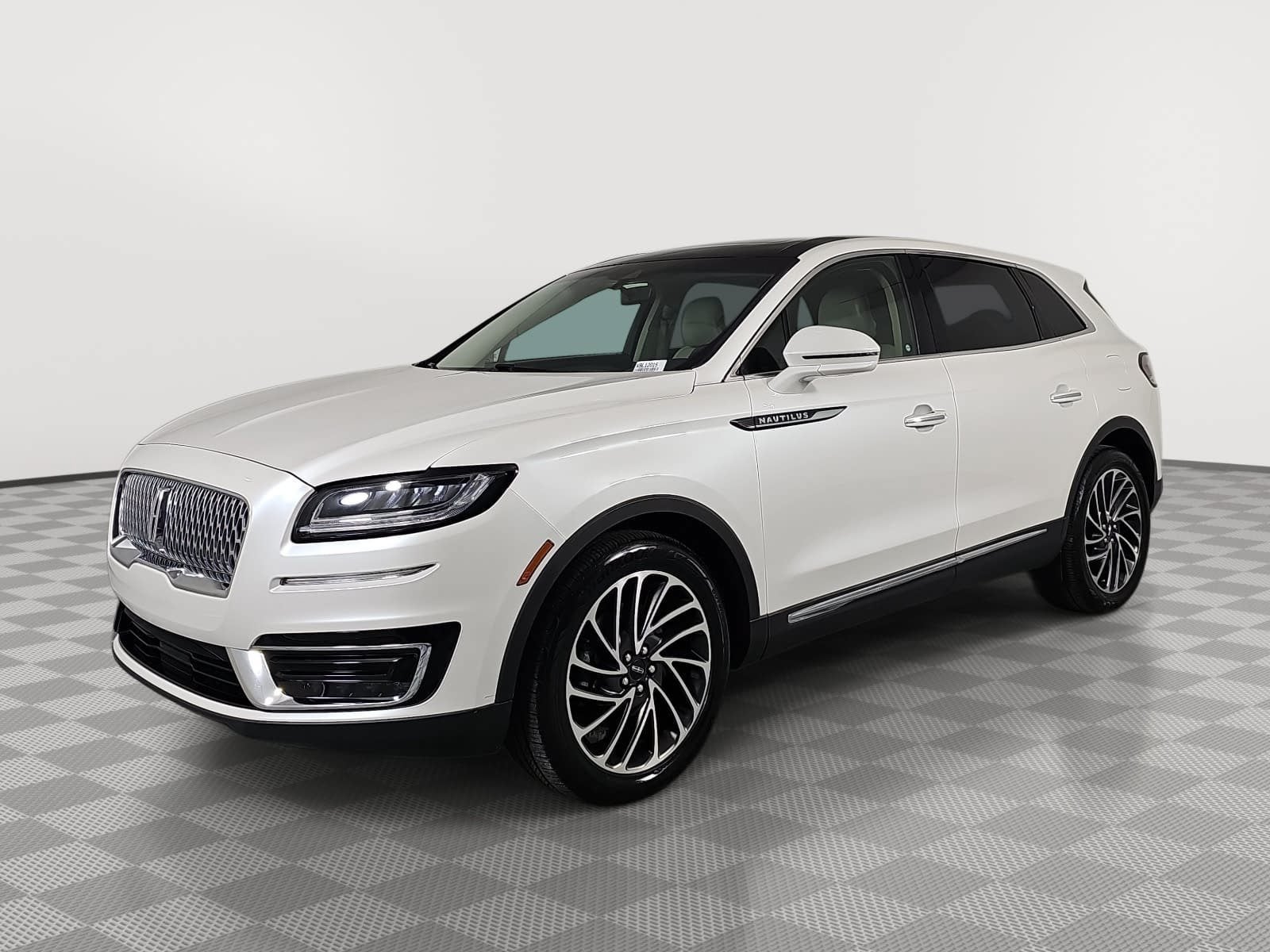 2019 Lincoln Nautilus Reserve