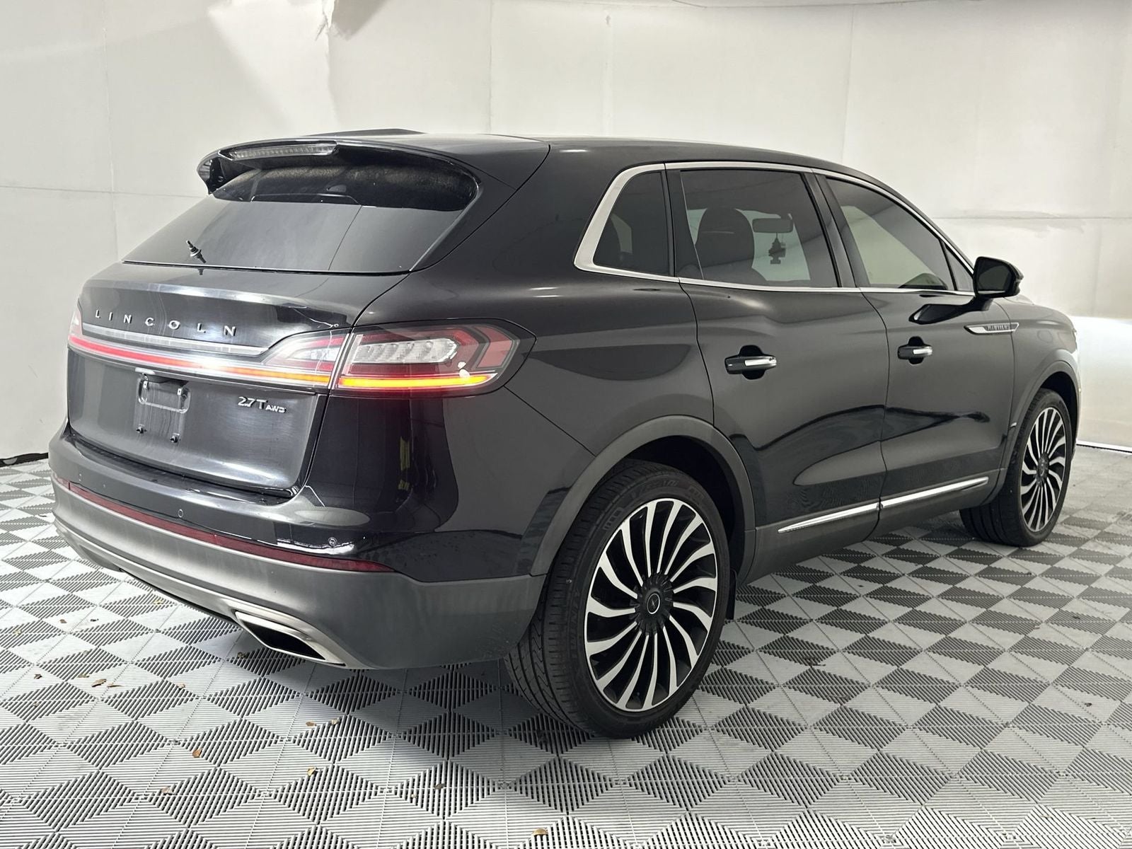 2019 Lincoln Nautilus Black Label
