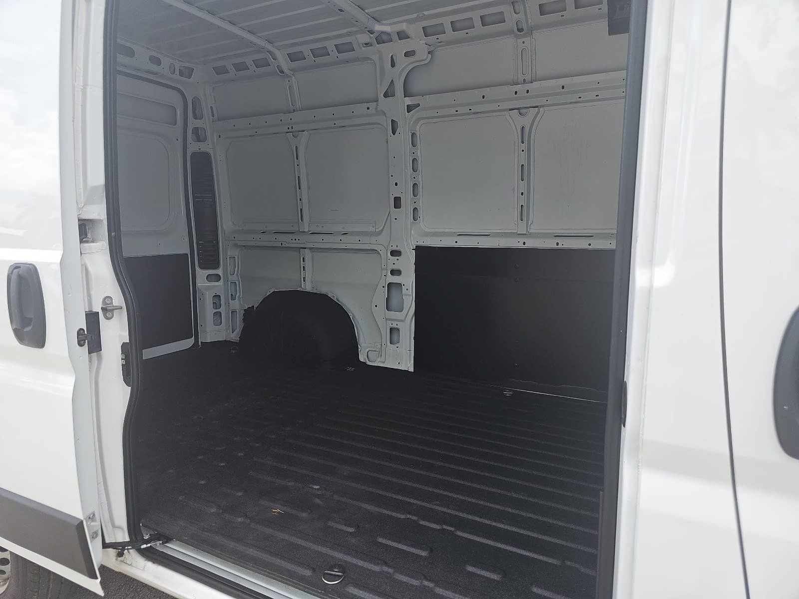 2025 RAM ProMaster 1500 Base