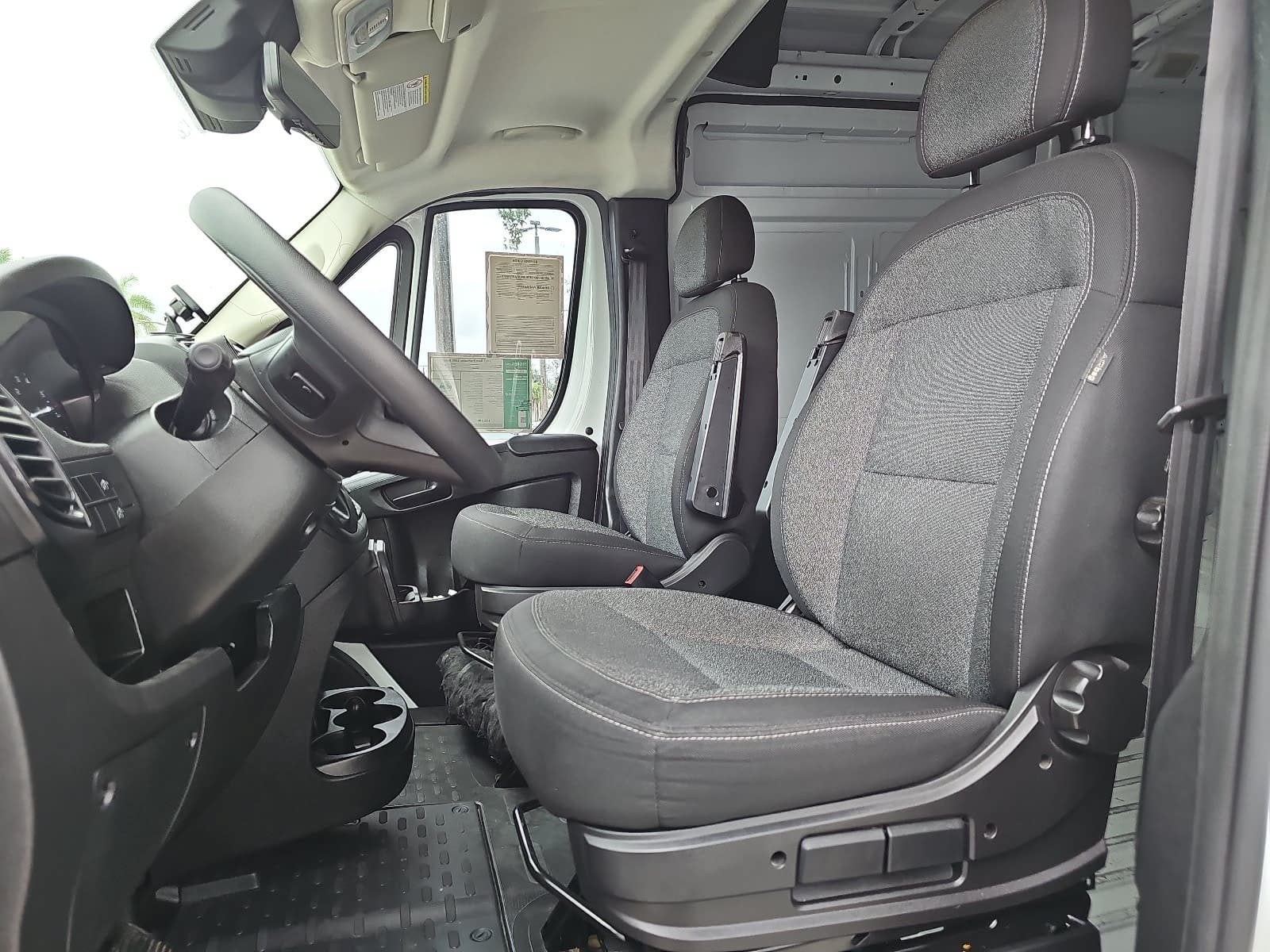 2023 RAM ProMaster 1500 Base