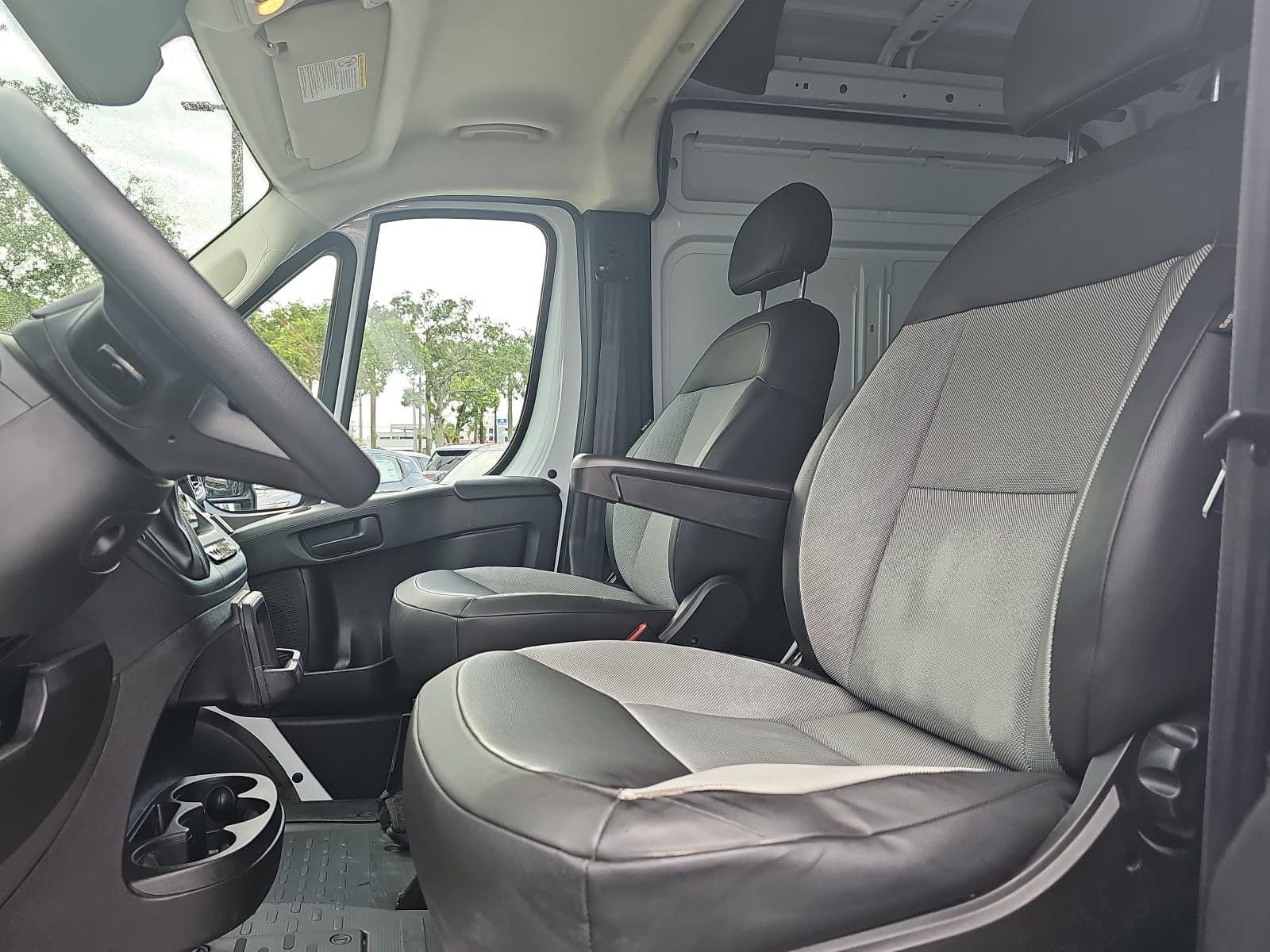 2025 RAM ProMaster 2500 High Roof