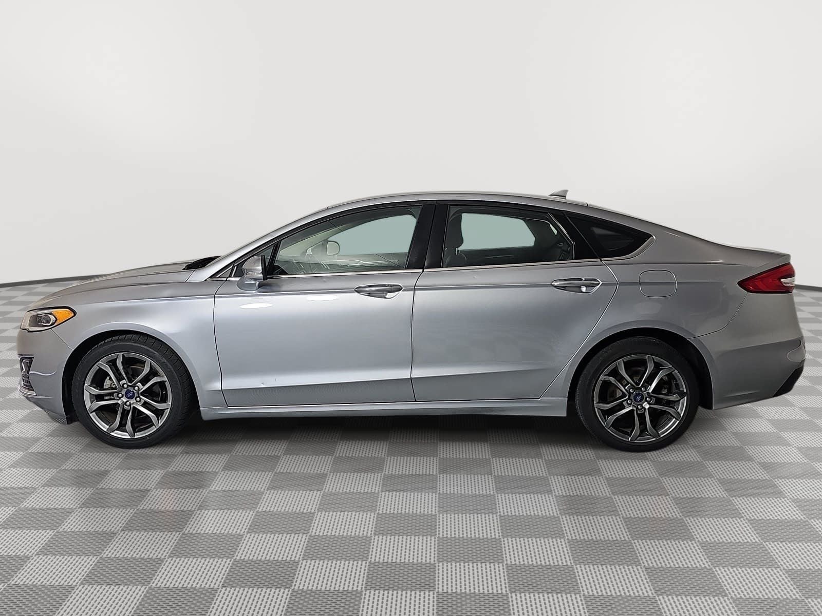 2020 Ford Fusion SEL