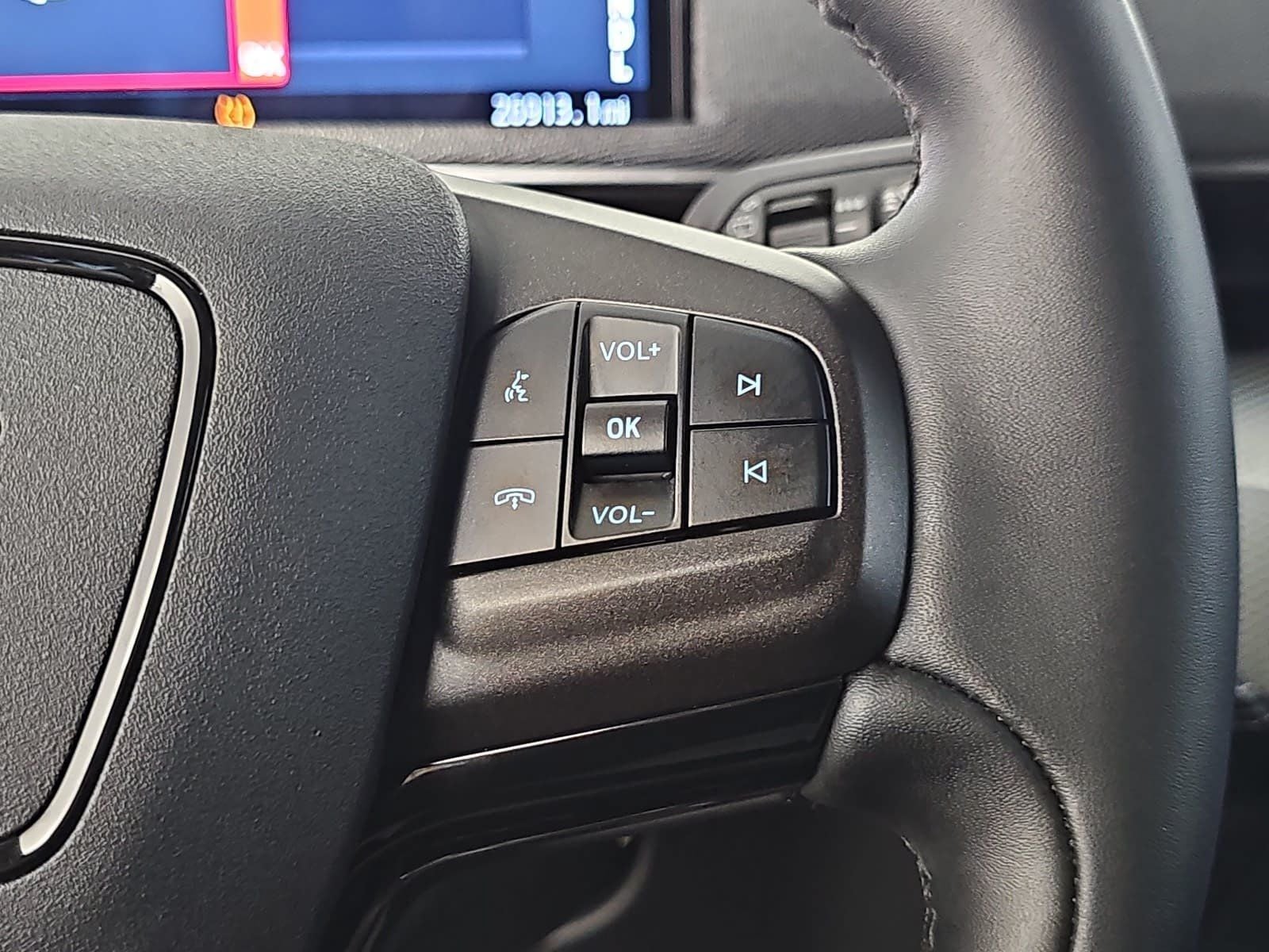 2023 Ford Mustang Mach-E Select