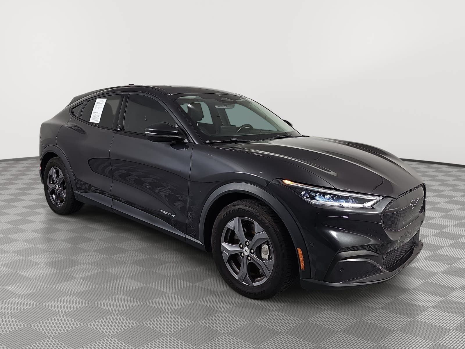 2022 Ford Mustang Mach-E Select