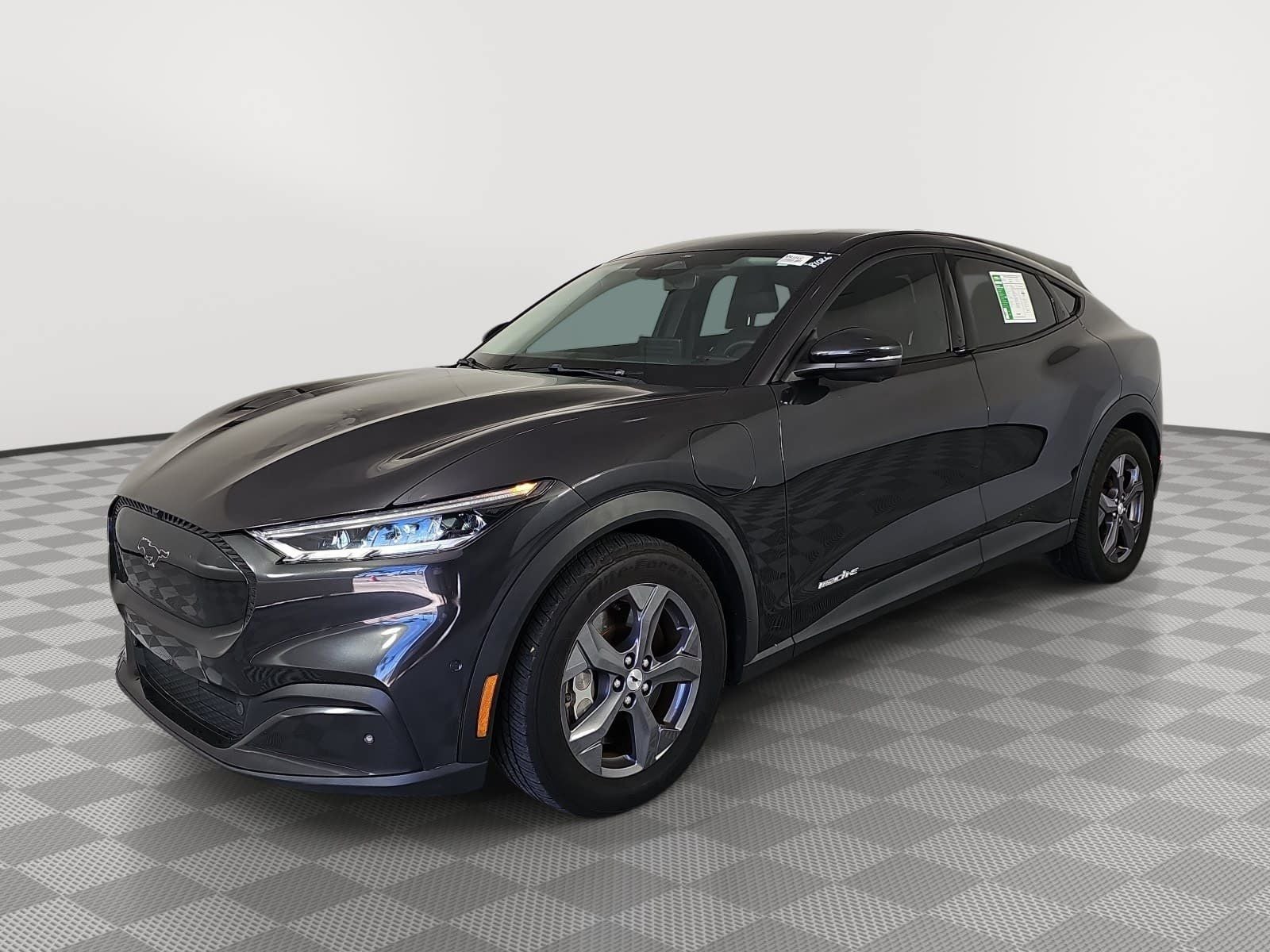 2022 Ford Mustang Mach-E Select